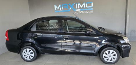TOYOTA Etios Sedan 1.5 16V 4P FLEX XS AUTOM�TICO, Foto 2