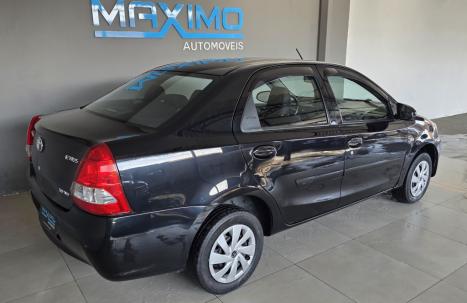 TOYOTA Etios Sedan 1.5 16V 4P FLEX XS AUTOM�TICO, Foto 3