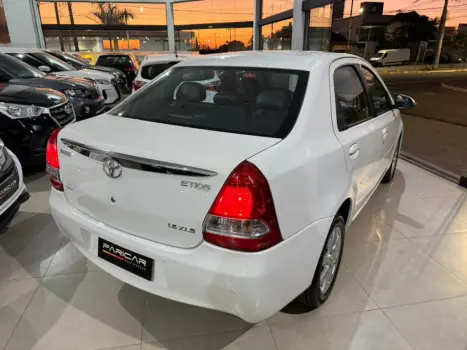 TOYOTA Etios Sedan 1.5 16V 4P FLEX XLS AUTOM�TICO, Foto 6