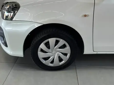 TOYOTA Etios Sedan 1.5 16V 4P FLEX X AUTOM�TICO, Foto 3