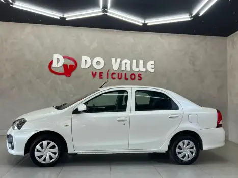 TOYOTA Etios Sedan 1.5 16V 4P FLEX X AUTOM�TICO, Foto 4