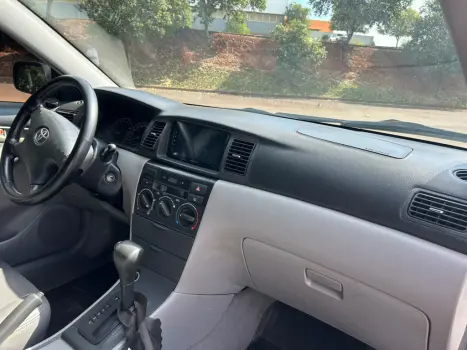 TOYOTA Fielder 1.8 16V 4P AUTOM�TICO, Foto 9