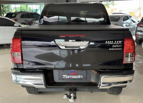 TOYOTA Hilux Caminhonete 2.8 16V 4P SRX DIESEL CABINE DUPLA, Foto 4