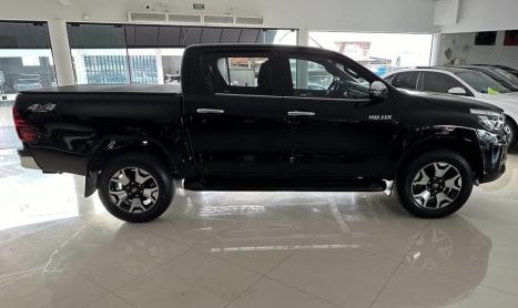 TOYOTA Hilux Caminhonete 2.8 16V 4P SRX DIESEL CABINE DUPLA, Foto 8