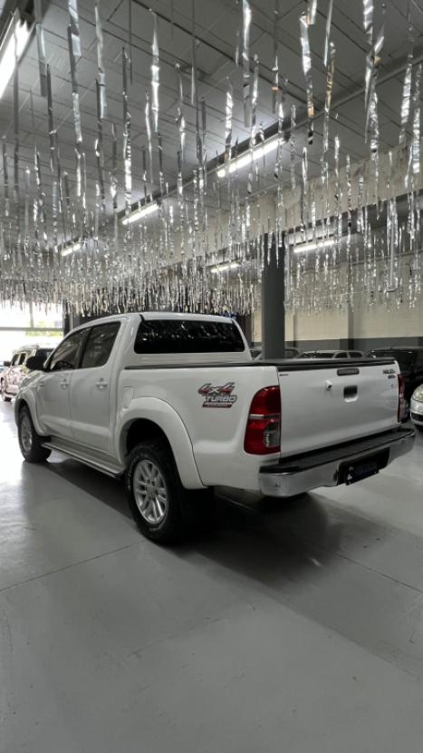 TOYOTA Hilux Caminhonete 2.8 16V SRV 4X4 DIESEL CABINE DUPLA AUTOM�TICO, Foto 4
