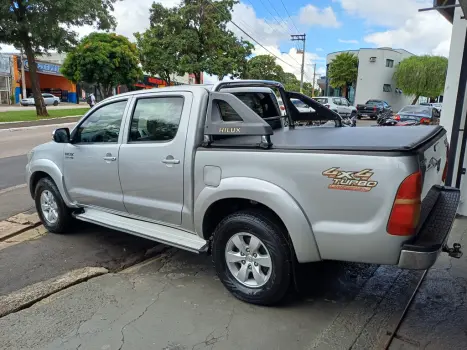 TOYOTA Hilux Caminhonete 3.0 4P SRV DIESEL CABINE DUPLA, Foto 11