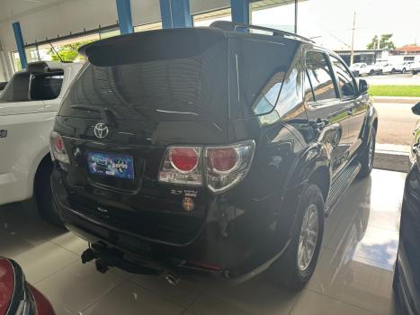 TOYOTA Hilux SW4 2.7 16V 4P SR AUTOM�TICO, Foto 2