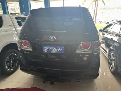 TOYOTA Hilux SW4 2.7 16V 4P SR AUTOM�TICO, Foto 8