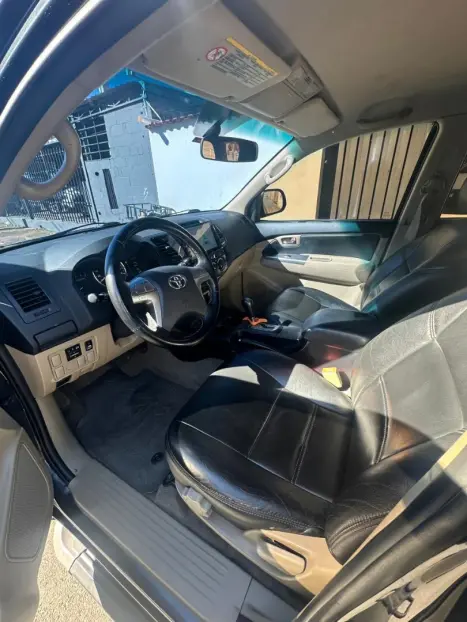 TOYOTA Hilux SW4 2.7 16V 4P SR AUTOM�TICO, Foto 11