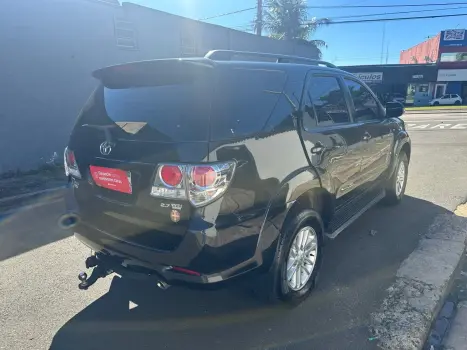 TOYOTA Hilux SW4 2.7 16V 4P SR AUTOM�TICO, Foto 13