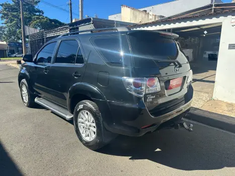 TOYOTA Hilux SW4 2.7 16V 4P SR AUTOM�TICO, Foto 16