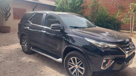 TOYOTA Hilux SW4 2.7 16V 4P FLEX SRV 7 LUGARES AUTOM�TICO, Foto 2