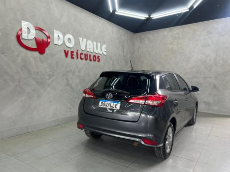 TOYOTA Yaris Hatch 1.5 16V 4P FLEX XLS CONNECT MULTIDRIVE AUTOM�TICO CVT, Foto 12