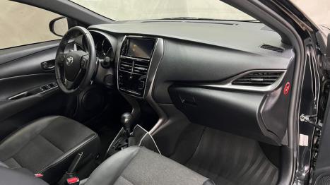 TOYOTA Yaris Hatch 1.5 16V 4P FLEX XS MULTIDRIVE AUTOM�TICO CVT, Foto 6