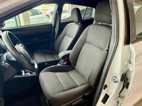 TOYOTA Yaris Hatch 1.5 16V 4P FLEX XL MULTIDRIVE AUTOM�TICO CVT, Foto 7