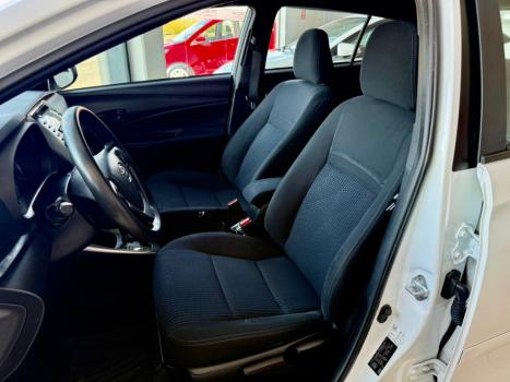 TOYOTA Yaris Hatch 1.3 16V 4P FLEX XL, Foto 9
