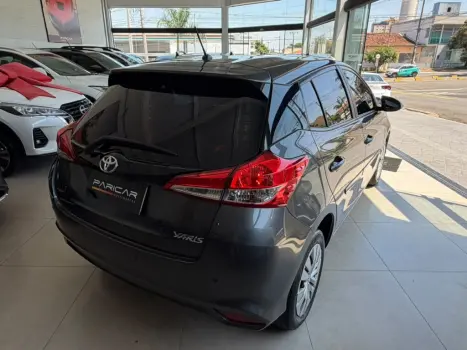 TOYOTA Yaris Hatch 1.5 16V 4P FLEX XL MULTIDRIVE AUTOMÁTICO CVT, Foto 6