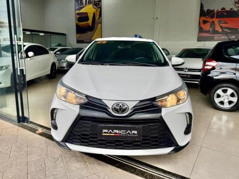 TOYOTA Yaris Sedan 1.5 16V 4P FLEX XS CONNECT MULTIDRIVE AUTOMTICO CVT, Foto 2