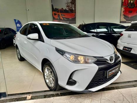 TOYOTA Yaris Sedan 1.5 16V 4P FLEX XS CONNECT MULTIDRIVE AUTOMTICO CVT, Foto 3