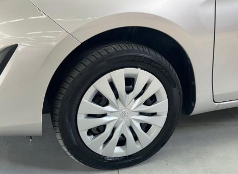 TOYOTA Yaris Sedan 1.3 16V 4P FLEX XL MULTIDRIVE LIVE AUTOM�TICO CVT, Foto 7