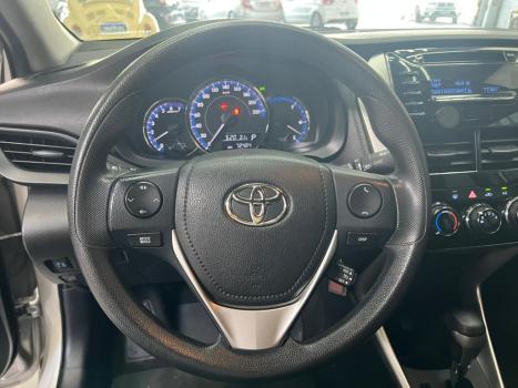 TOYOTA Yaris Sedan 1.3 16V 4P FLEX XL MULTIDRIVE LIVE AUTOM�TICO CVT, Foto 10