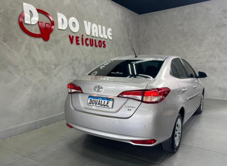 TOYOTA Yaris Sedan 1.3 16V 4P FLEX XL MULTIDRIVE LIVE AUTOM�TICO CVT, Foto 11