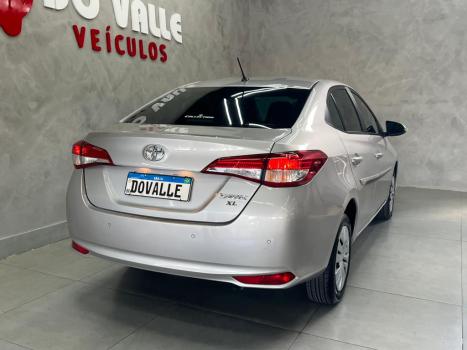 TOYOTA Yaris Sedan 1.3 16V 4P FLEX XL MULTIDRIVE LIVE AUTOM�TICO CVT, Foto 12