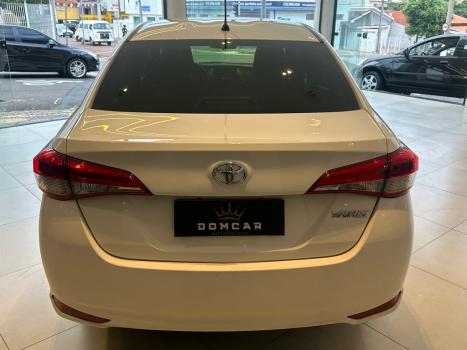 TOYOTA Yaris Sedan 1.5 16V 4P FLEX XL, Foto 4