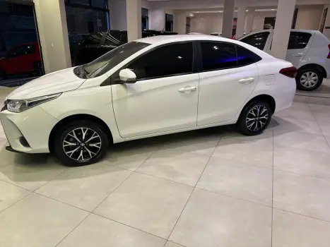 TOYOTA Yaris Sedan 1.5 16V 4P FLEX XL MULTIDRIVE AUTOM�TICO CVT, Foto 7