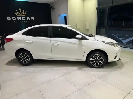 TOYOTA Yaris Sedan 1.5 16V 4P FLEX XL MULTIDRIVE AUTOM�TICO CVT, Foto 10