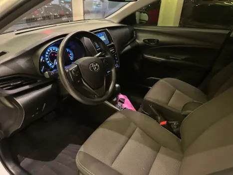 TOYOTA Yaris Sedan 1.5 16V 4P FLEX XL MULTIDRIVE AUTOM�TICO CVT, Foto 12