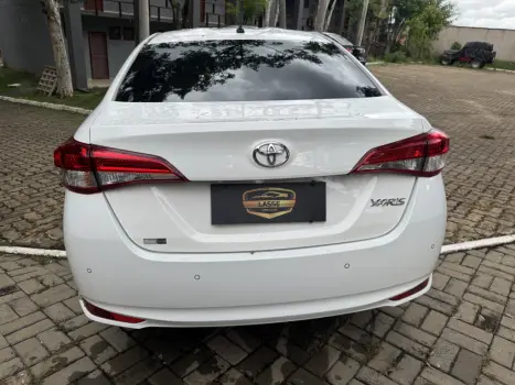 TOYOTA Yaris Sedan 1.5 16V 4P FLEX XL MULTIDRIVE AUTOM�TICO CVT, Foto 2