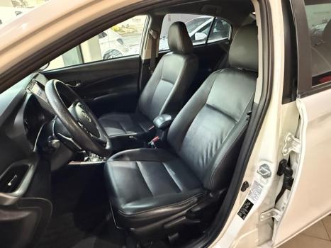 TOYOTA Yaris Sedan 1.5 16V 4P FLEX XS CONNECT MULTIDRIVE AUTOM�TICO CVT, Foto 9