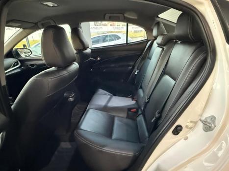 TOYOTA Yaris Sedan 1.5 16V 4P FLEX XS CONNECT MULTIDRIVE AUTOM�TICO CVT, Foto 10