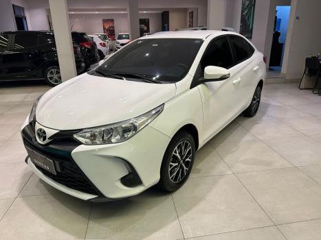 TOYOTA Yaris Sedan 1.5 16V 4P FLEX XL MULTIDRIVE AUTOM�TICO CVT, Foto 3