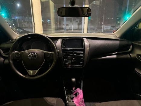 TOYOTA Yaris Sedan 1.5 16V 4P FLEX XL MULTIDRIVE AUTOM�TICO CVT, Foto 9