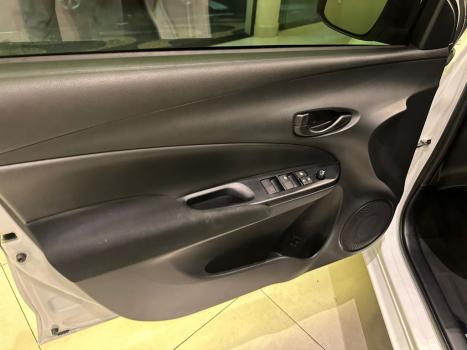 TOYOTA Yaris Sedan 1.5 16V 4P FLEX XL MULTIDRIVE AUTOM�TICO CVT, Foto 11