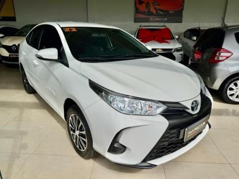 TOYOTA Yaris Sedan 1.5 16V 4P FLEX XL LIVE MULTIDRIVE AUTOM�TICO CVT, Foto 2