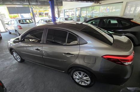 TOYOTA Yaris Sedan 1.5 16V 4P FLEX XL MULTIDRIVE AUTOM�TICO CVT, Foto 3