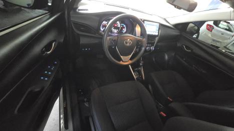 TOYOTA Yaris Sedan 1.5 16V 4P FLEX XL MULTIDRIVE AUTOM�TICO CVT, Foto 7