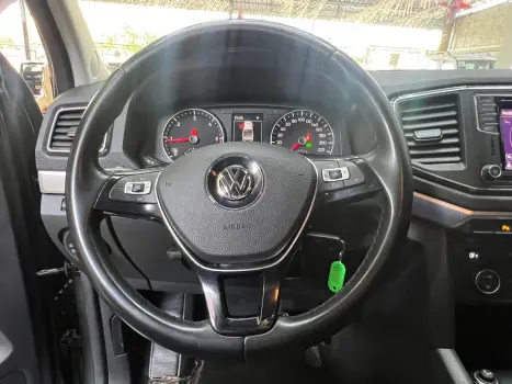 VOLKSWAGEN Amarok 3.0 V6 CABINE DUPLA HIGHLINE 4X4 TURBO INTERCOOLER AUTOMÁTICO, Foto 7 VOLKSWAGEN Amarok 3.0 V6 CABINE DUPLA HIGHLINE 4X4 TURBO INTERCOOLER AUTOMÁTICO, Foto 7