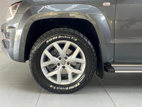 VOLKSWAGEN Amarok 3.0 V6 CABINE DUPLA HIGHLINE 4X4 TURBO INTERCOOLER AUTOMÁTICO, Foto 12 VOLKSWAGEN Amarok 3.0 V6 CABINE DUPLA HIGHLINE 4X4 TURBO INTERCOOLER AUTOMÁTICO, Foto 12