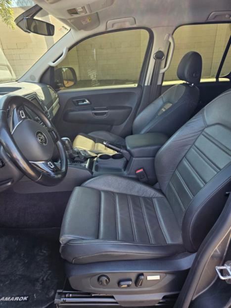 VOLKSWAGEN Amarok 3.0 V6 CABINE DUPLA HIGHLINE 4X4 TURBO INTERCOOLER AUTOMTICO, Foto 3