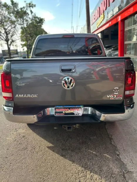VOLKSWAGEN Amarok 3.0 V6 CABINE DUPLA HIGHLINE 4X4 TURBO INTERCOOLER AUTOMTICO, Foto 5