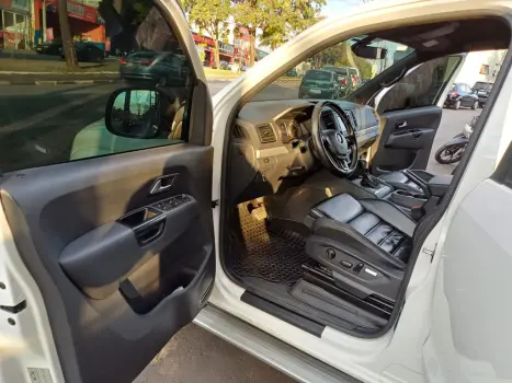 VOLKSWAGEN Amarok 3.0 V6 CABINE DUPLA HIGHLINE EXTREME 4X4 TURBO INTERCOOLER AUTOM�TICO, Foto 6