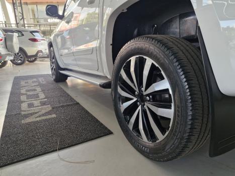 VOLKSWAGEN Amarok 3.0 V6 CABINE DUPLA HIGHLINE 4X4 TURBO INTERCOOLER AUTOM�TICO, Foto 11