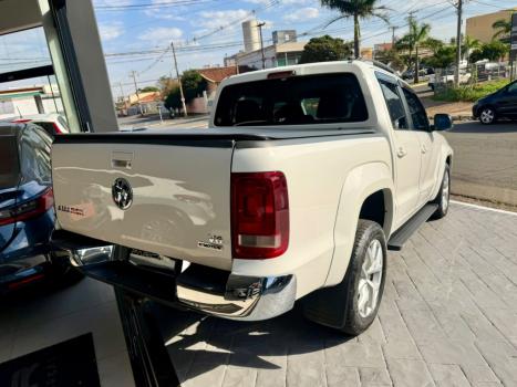VOLKSWAGEN Amarok 3.0 V6 CABINE DUPLA COMFORT 4X4 TURBO INTERCOOLER AUTOM�TICO, Foto 4