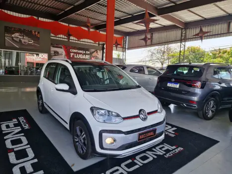 VOLKSWAGEN Cross UP 1.0 12V 4P TSI FLEX, Foto 1