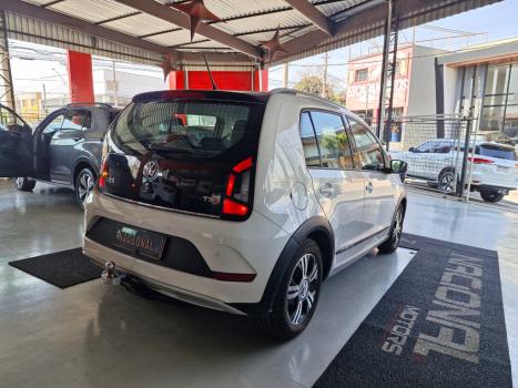 VOLKSWAGEN Cross UP 1.0 12V 4P TSI FLEX, Foto 4