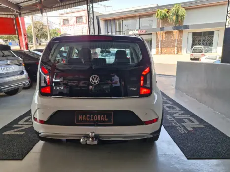 VOLKSWAGEN Cross UP 1.0 12V 4P TSI FLEX, Foto 5